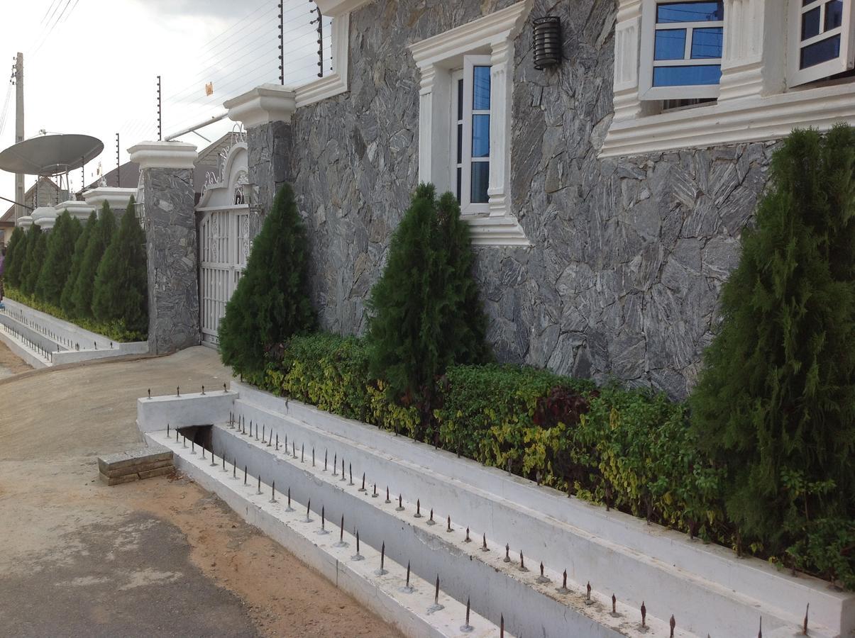 Blue View Hotel And Apartments Abuja Esterno foto